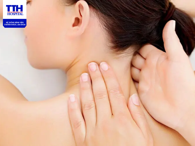 Hãy đến cơ sở y tế uy tín để khám và phát hiện bệnh đau cổ vai gáy kịp thời